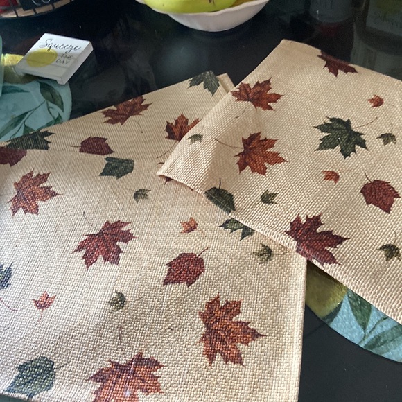 Final price accepted ❤️ Vintage Set of 4 table placemats - Picture 5 of 5